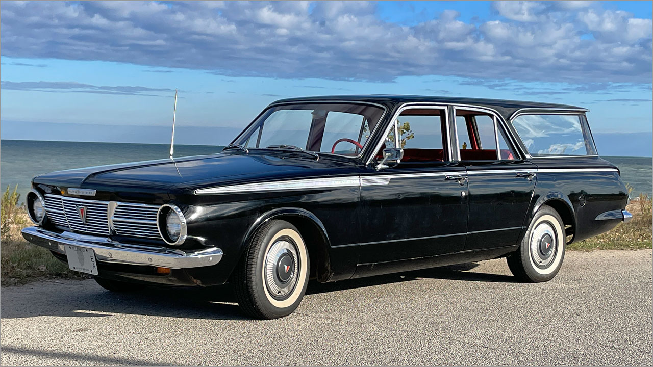 Bill's 1965 Plymouth Valiant